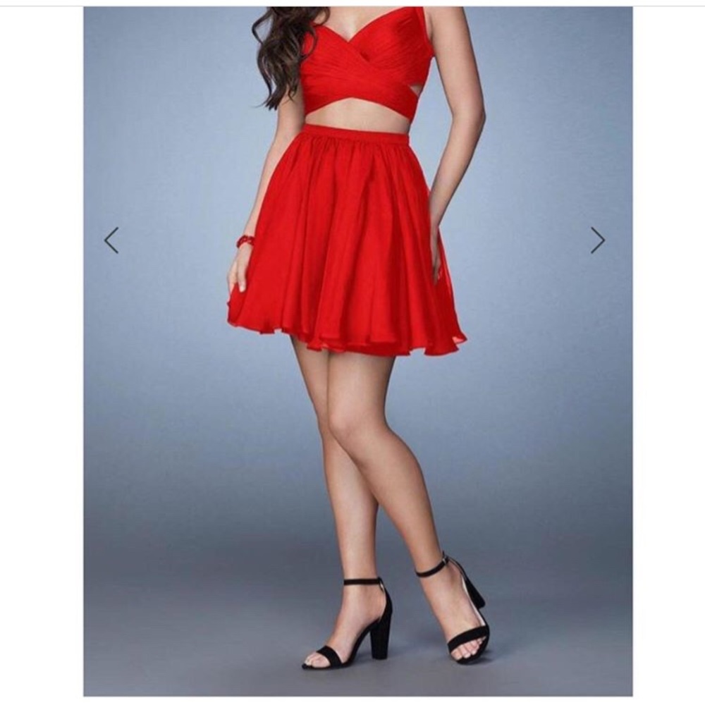 red homecoming dress